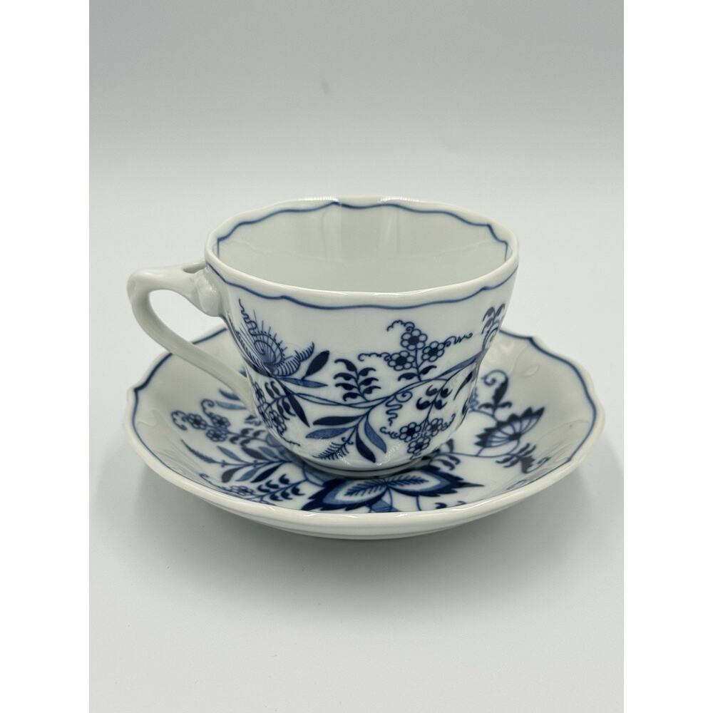 Vintage Blue Danube Blue Onion Tea Coffee Cup & Saucer Set - Japan
